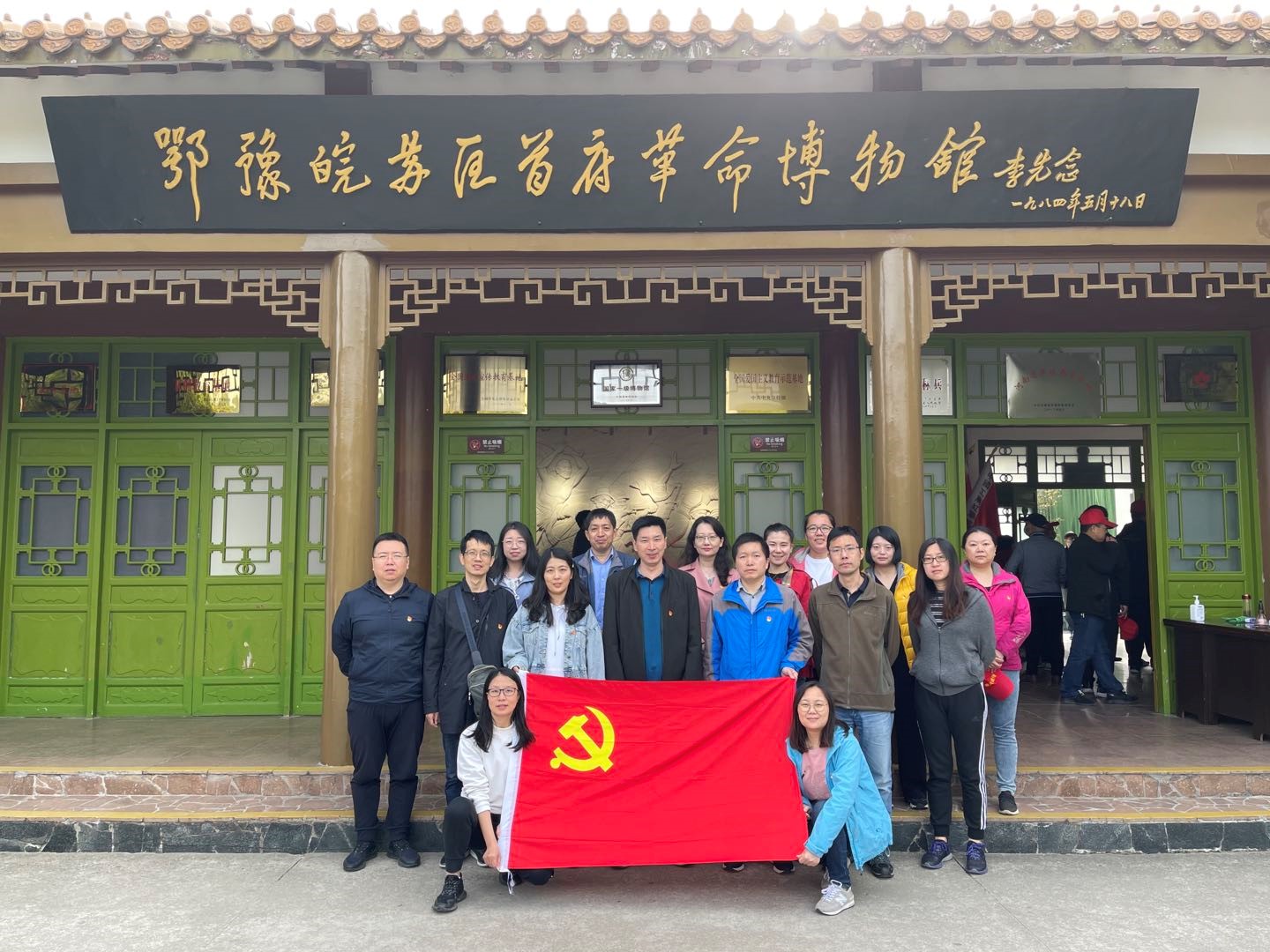 中讯2.jpg