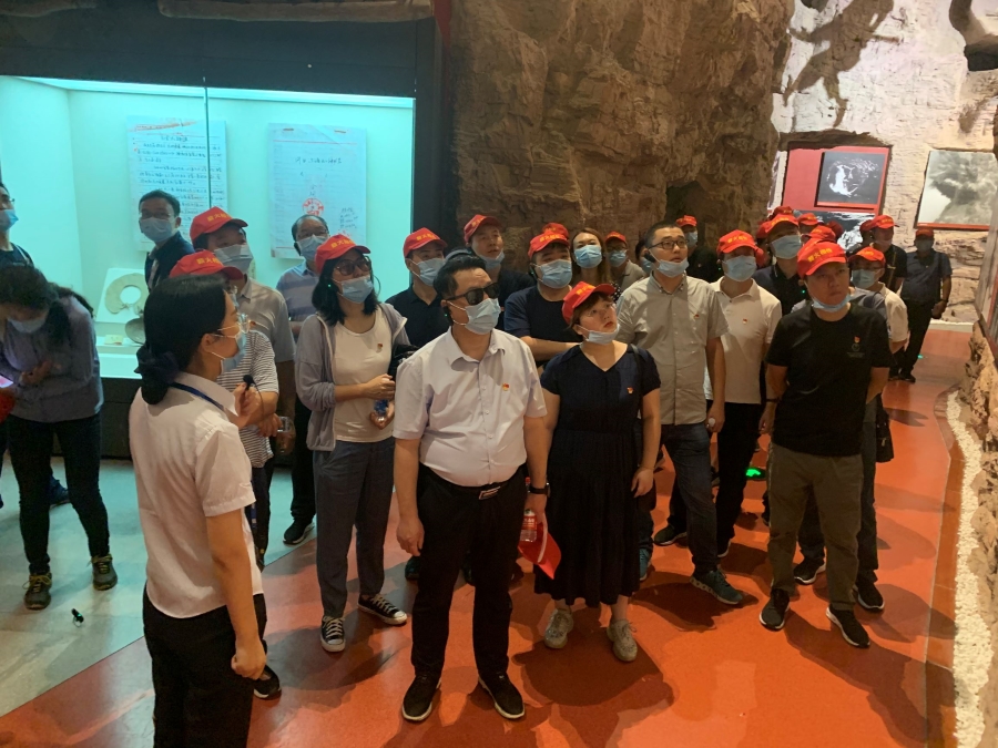 红旗渠02.jpg