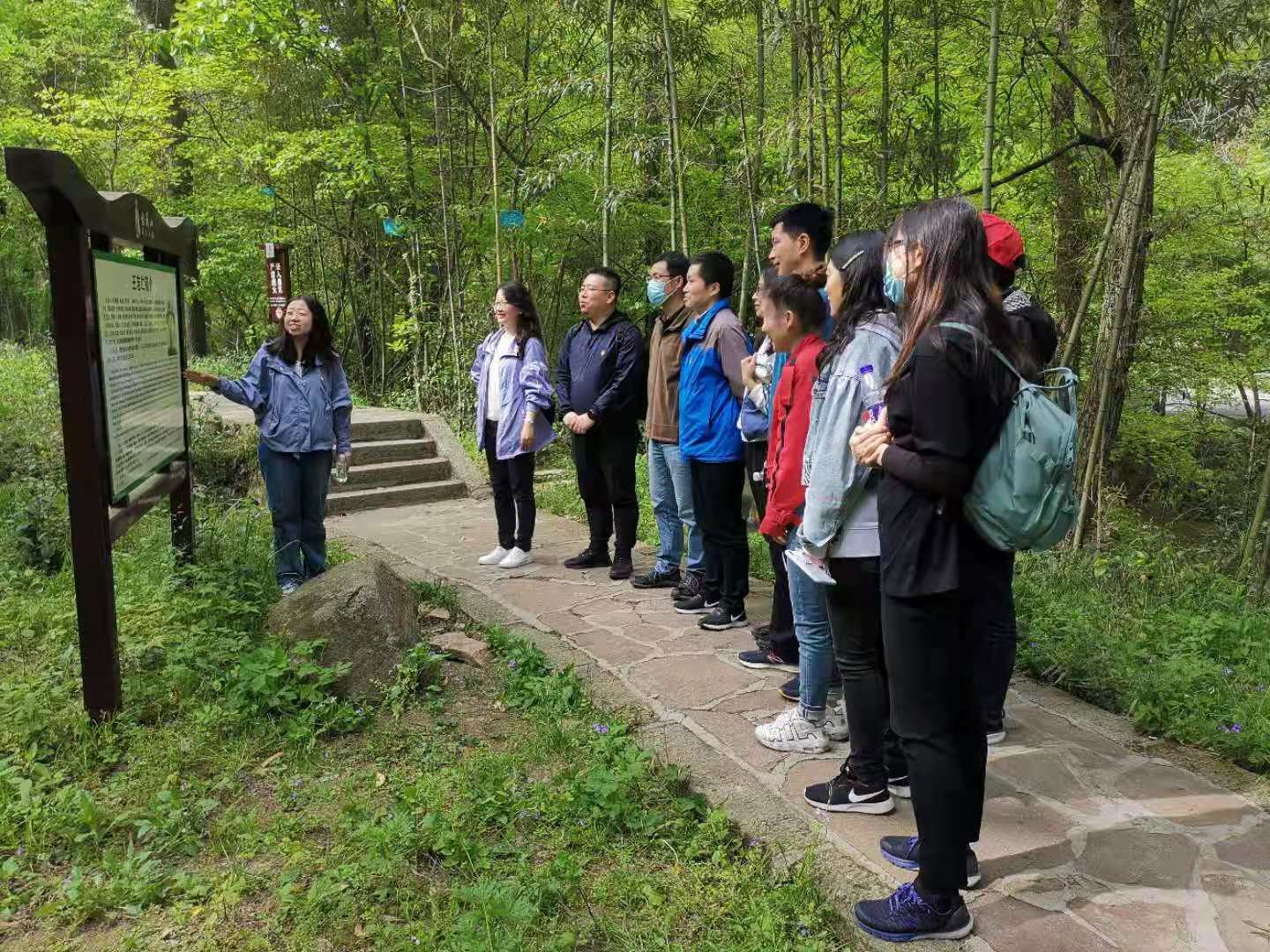 中讯4.jpg